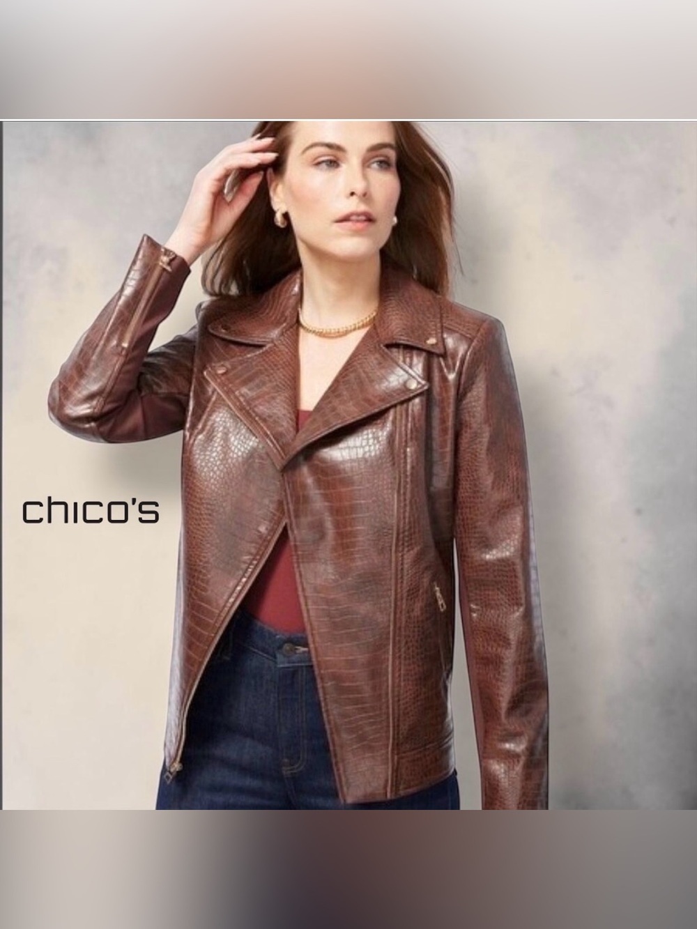 Chico's Brown Faux Crocodile
Moto Jacket Size 2.5 (Size 14
conventional sizing).